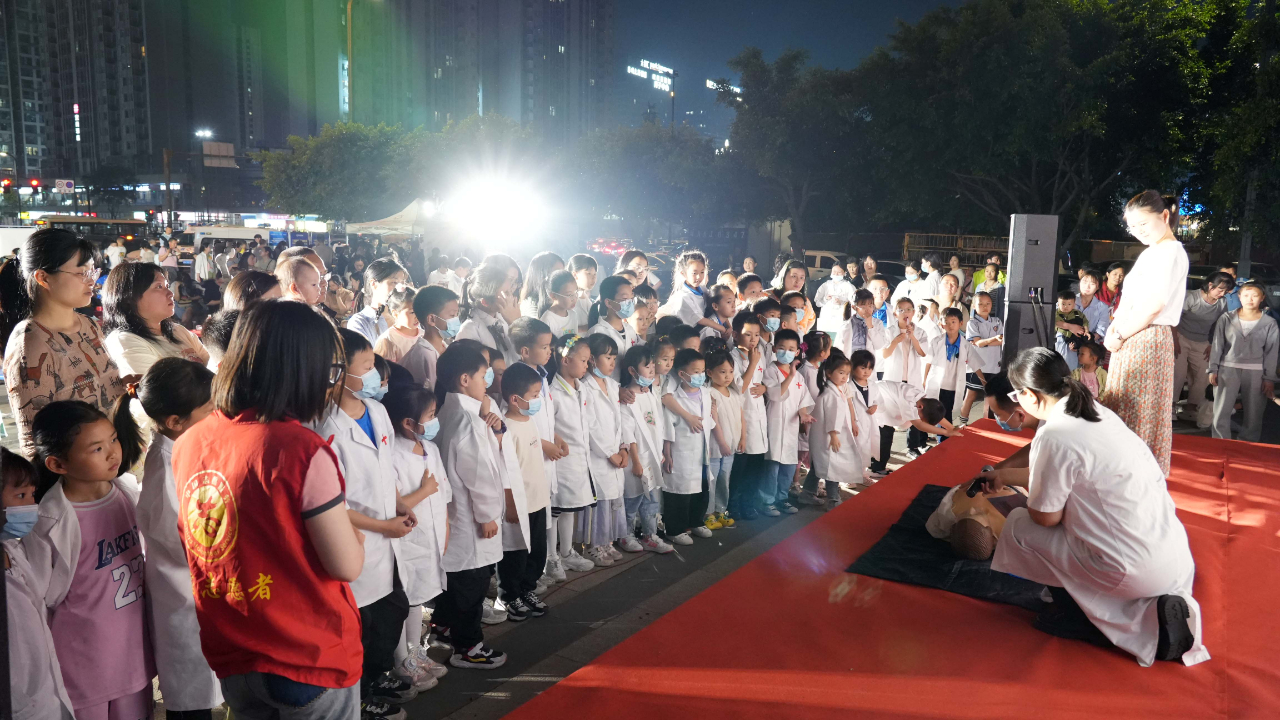 成都保胆医院携手大丰街道高家社区，你们都是最棒的“结石小医生”！(图16)