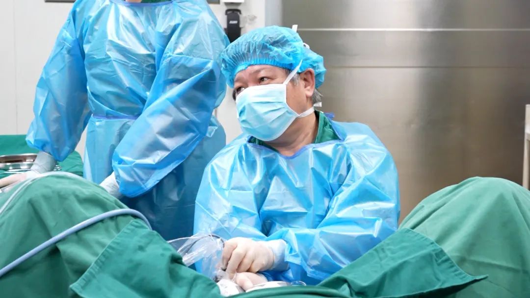 四川瑞梦热蒸汽消融术:助力西安大爷成功摆脱前列腺增生难题!(图1) 四川瑞梦热蒸汽消融术:助力西安大爷成功摆脱前列腺增生难题!(图1)