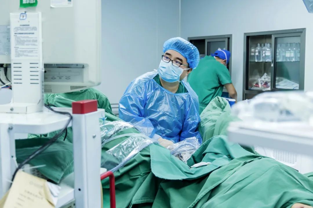 科学防石有秘诀!做好这几点,夏季远离泌尿结石困扰【四川肾结石专科医院】(图3) 科学防石有秘诀!做好这几点,夏季远离泌尿结石困扰【四川肾结石专科医院】(图3)