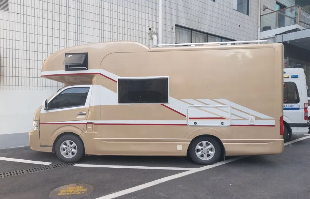 四川结石病医院超微创无管化技术立新功：千里房车求医，高危患者获新生！(图4)