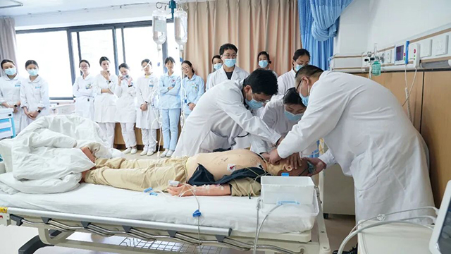 硬核演练!四川结石病医院筑牢患者生命“安全墙”(图1) 硬核演练!四川结石病医院筑牢患者生命“安全墙”(图1)