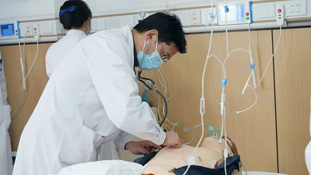 硬核演练!四川结石病医院筑牢患者生命“安全墙”(图4) 硬核演练!四川结石病医院筑牢患者生命“安全墙”(图4)