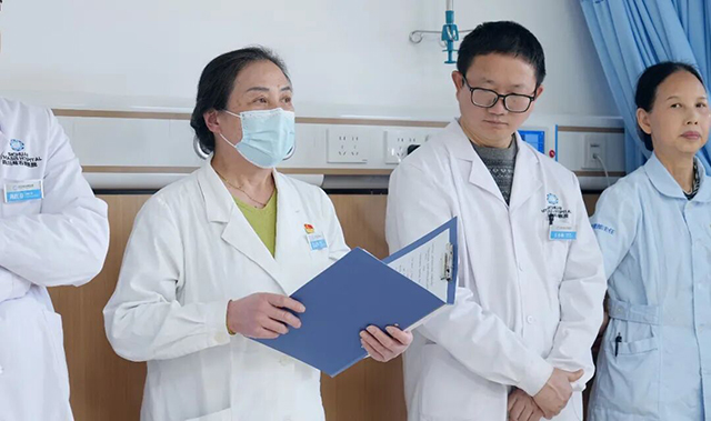 硬核演练!四川结石病医院筑牢患者生命“安全墙”(图8) 硬核演练!四川结石病医院筑牢患者生命“安全墙”(图8)